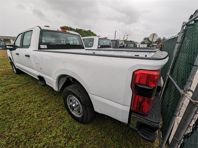 new 2023 Ford F-350 car, priced at $57,590