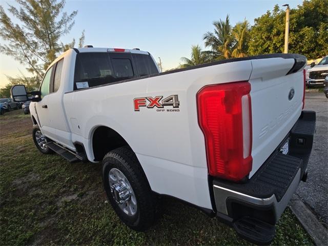 new 2024 Ford F-250 car, priced at $58,065