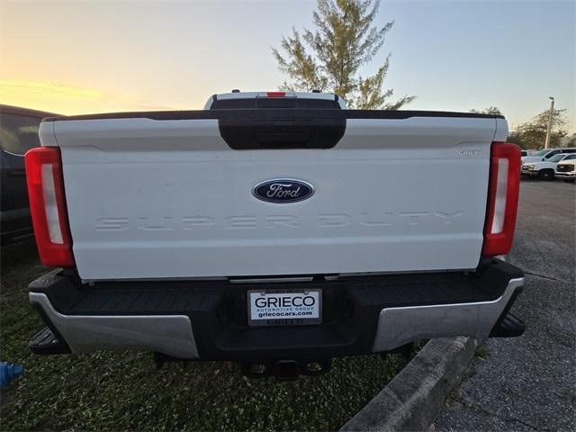 new 2024 Ford F-250 car, priced at $58,065