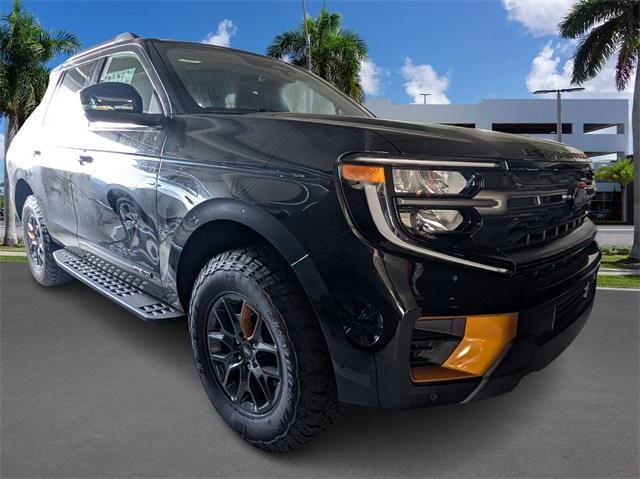 new 2025 Ford Expedition car, priced at $82,218