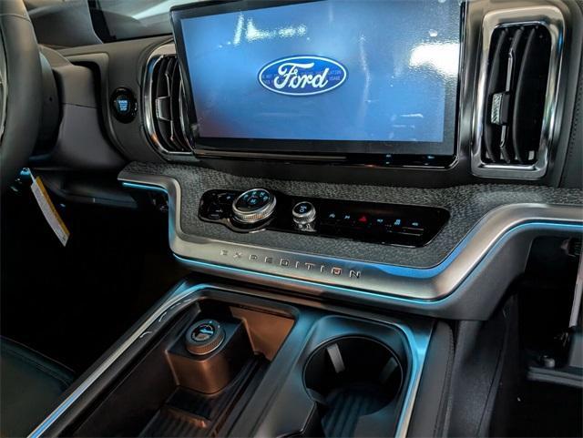 new 2025 Ford Expedition car, priced at $82,218