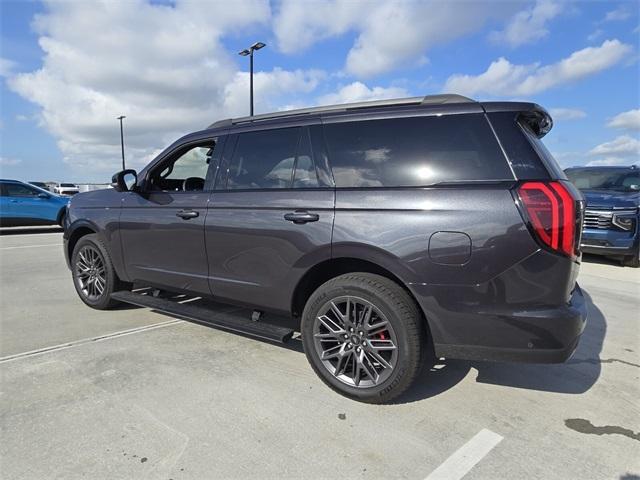 new 2025 Ford Expedition car, priced at $83,625