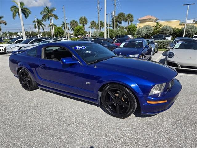 used 2005 Ford Mustang car, priced at $9,400