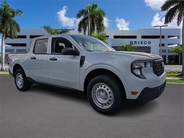 new 2025 Ford Maverick car, priced at $27,816