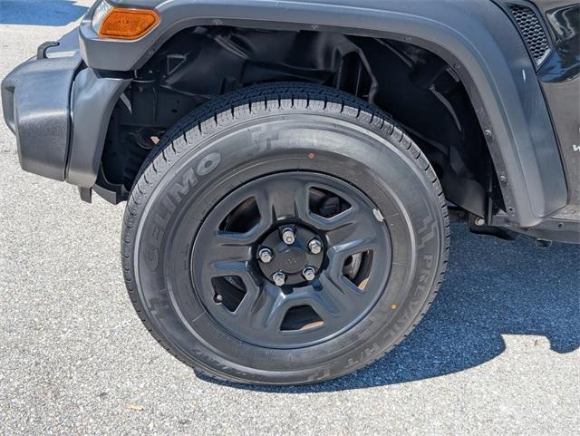 used 2020 Jeep Wrangler Unlimited car, priced at $19,200