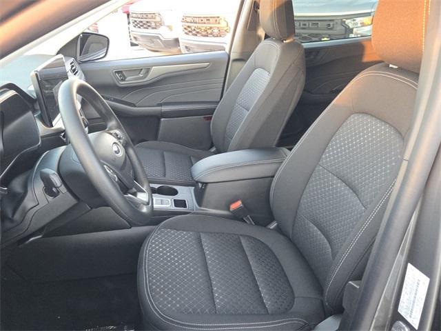 new 2025 Ford Escape car, priced at $29,518