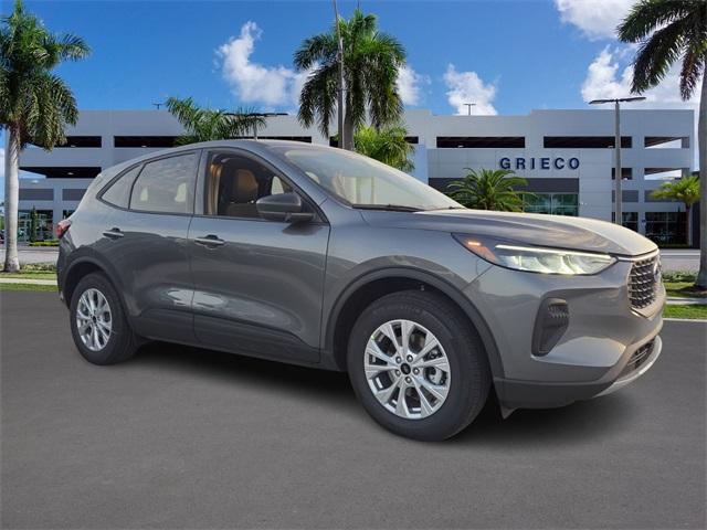 new 2025 Ford Escape car, priced at $29,518