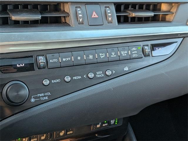 used 2020 Lexus ES 350 car, priced at $28,900