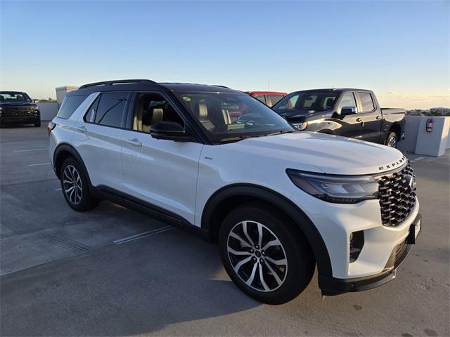 new 2025 Ford Explorer car, priced at $50,300