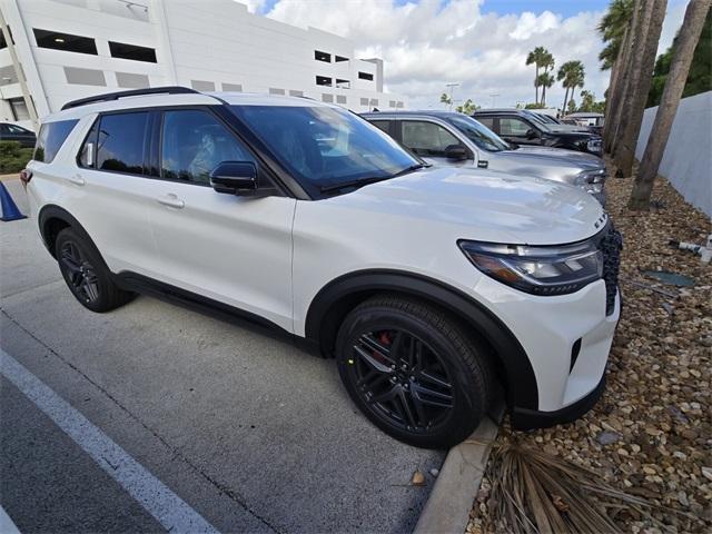 new 2025 Ford Explorer car, priced at $56,895