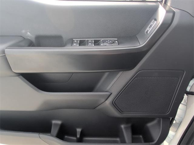 new 2025 Ford F-150 car, priced at $45,687