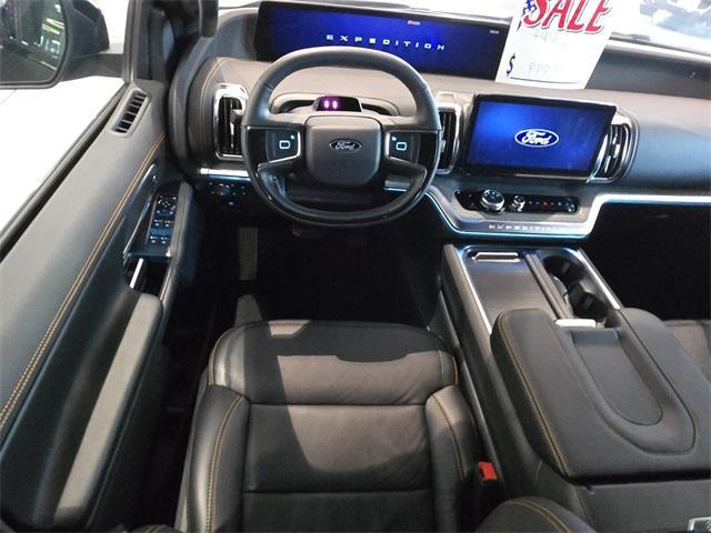new 2025 Ford Expedition car, priced at $84,265