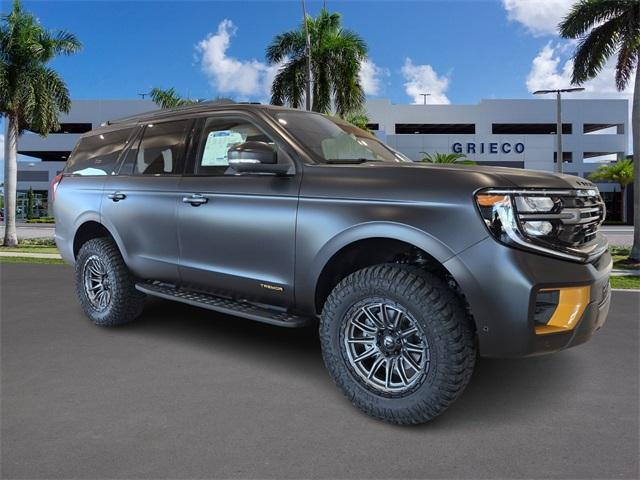 new 2025 Ford Expedition car, priced at $84,265