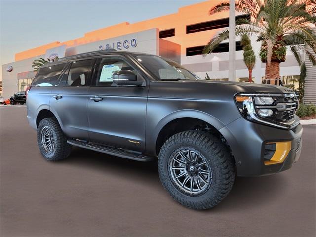 new 2025 Ford Expedition car, priced at $84,265