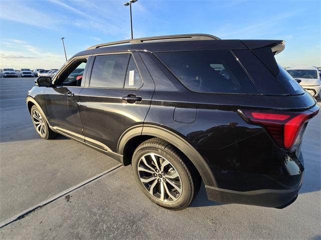 new 2025 Ford Explorer car, priced at $47,350