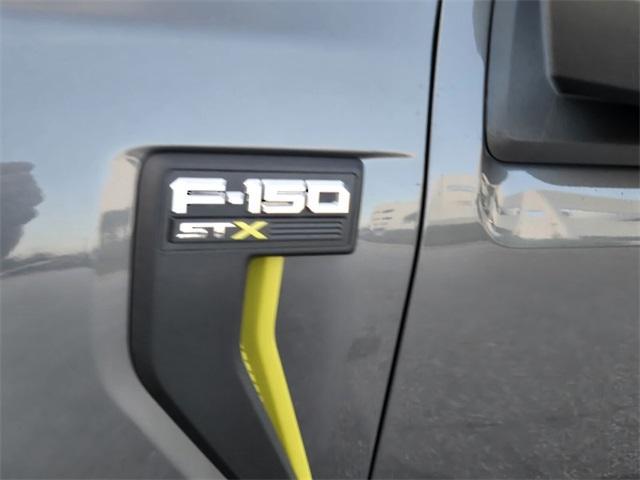 new 2024 Ford F-150 car, priced at $43,580