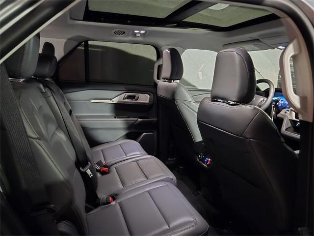 new 2025 Ford Explorer car, priced at $50,100