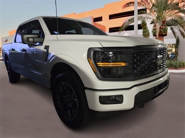 new 2025 Ford F-150 car, priced at $51,660