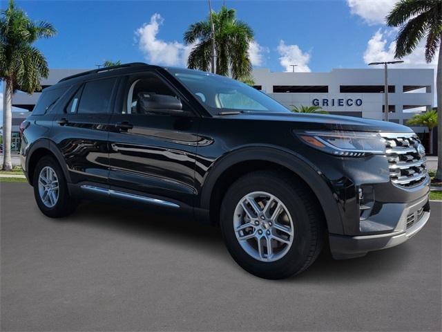 new 2025 Ford Explorer car, priced at $40,512