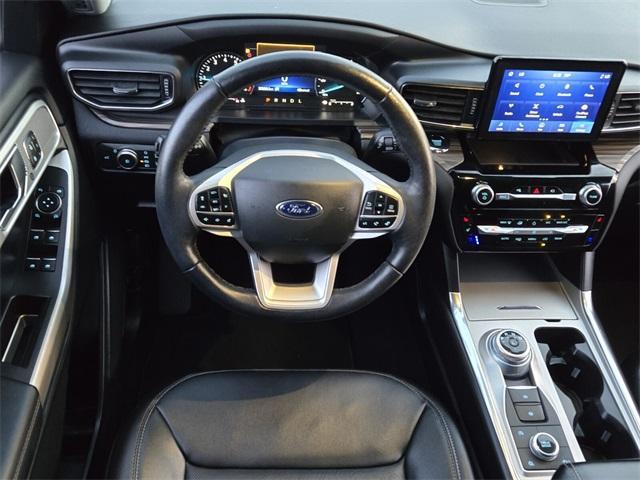 used 2022 Ford Explorer car, priced at $34,900