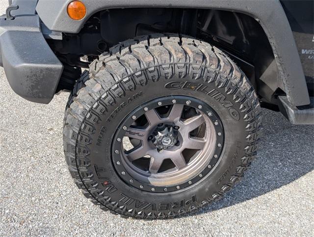 used 2015 Jeep Wrangler Unlimited car, priced at $19,500