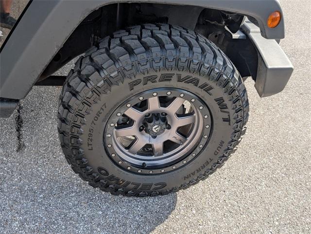 used 2015 Jeep Wrangler Unlimited car, priced at $19,500