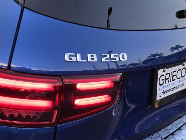 used 2024 Mercedes-Benz GLB 250 car, priced at $41,900