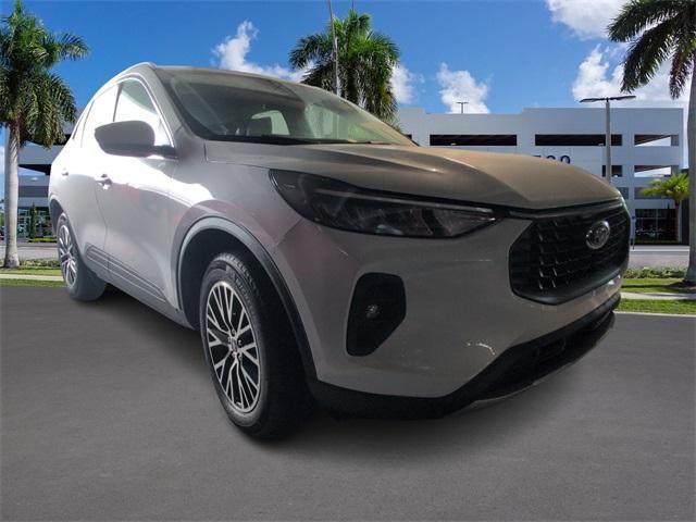 new 2025 Ford Escape car, priced at $29,795