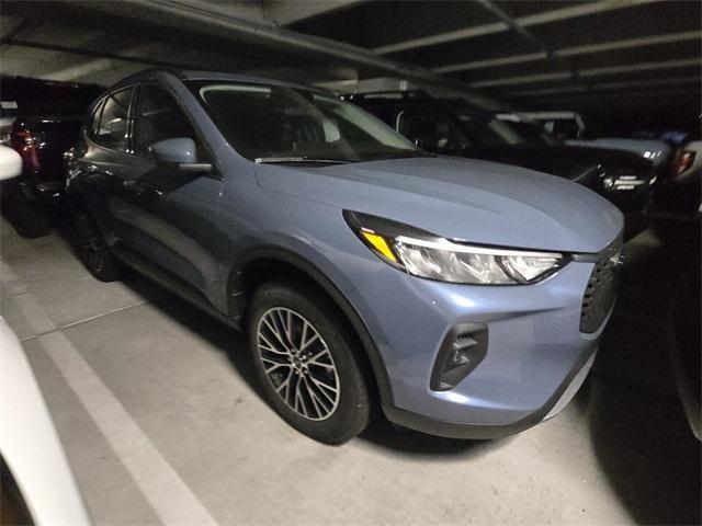 new 2025 Ford Escape car, priced at $36,995