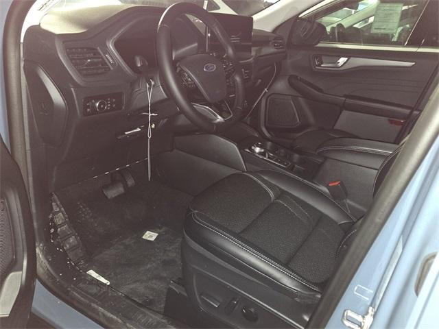 new 2025 Ford Escape car, priced at $32,996