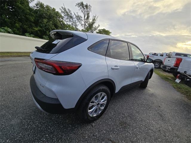 new 2025 Ford Escape car, priced at $32,390