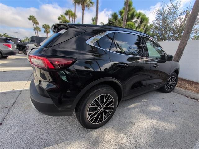new 2025 Ford Escape car, priced at $30,375