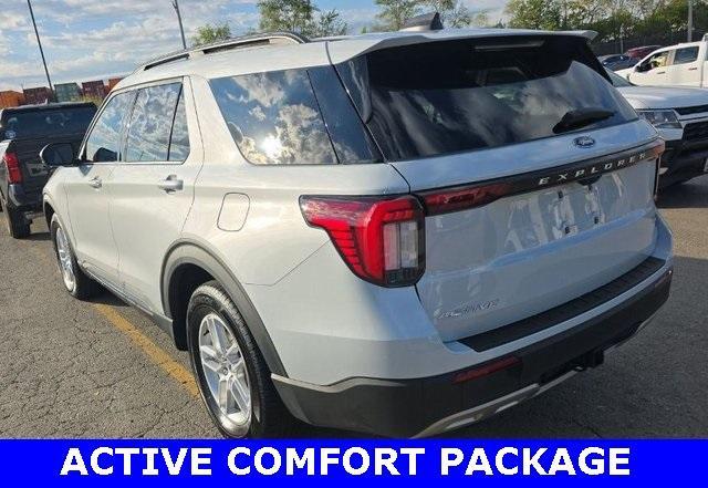 used 2025 Ford Explorer car, priced at $32,900