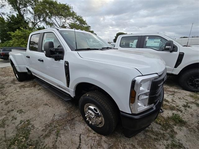 new 2024 Ford F-350 car, priced at $69,960