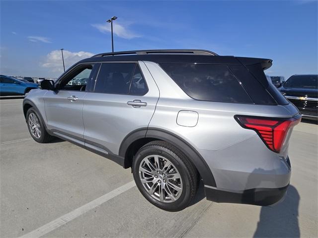 new 2025 Ford Explorer car, priced at $55,333