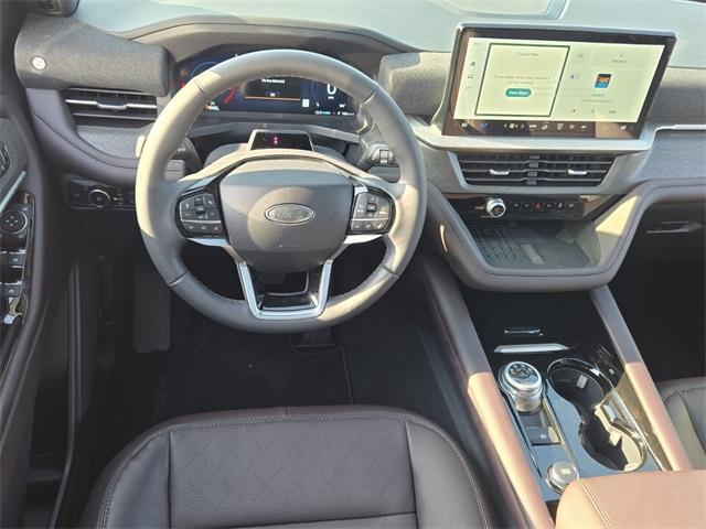 new 2025 Ford Explorer car, priced at $55,333