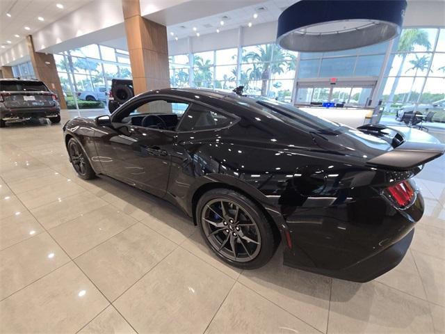 new 2025 Ford Mustang car