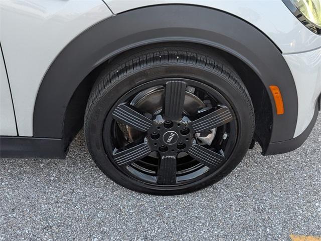 used 2023 MINI Hardtop car, priced at $23,500