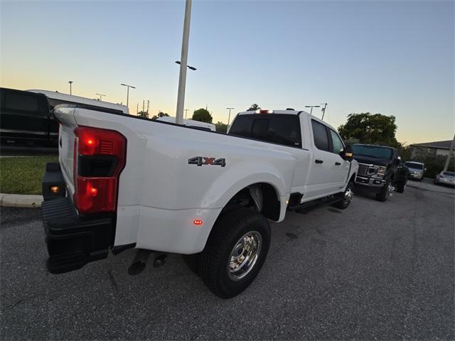 new 2024 Ford F-350 car, priced at $68,460