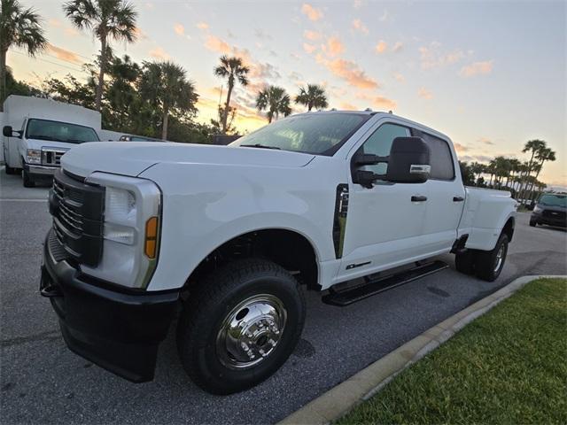 new 2024 Ford F-350 car, priced at $68,460