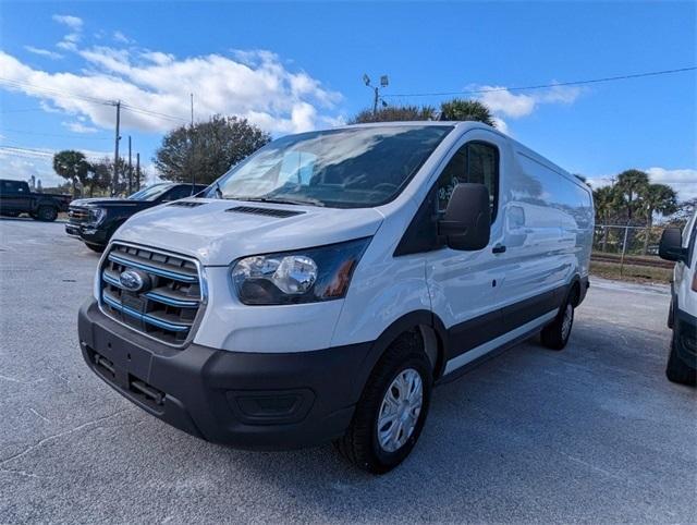 new 2022 Ford Transit-350 car, priced at $39,000