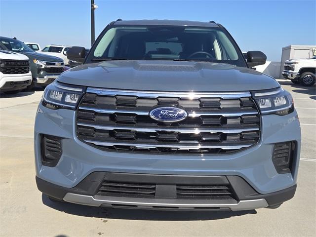 new 2025 Ford Explorer car, priced at $40,445