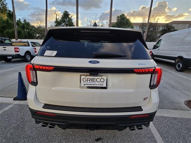 new 2025 Ford Explorer car, priced at $58,595