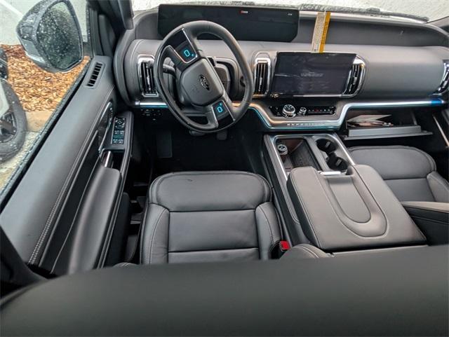 new 2025 Ford Expedition car, priced at $80,612
