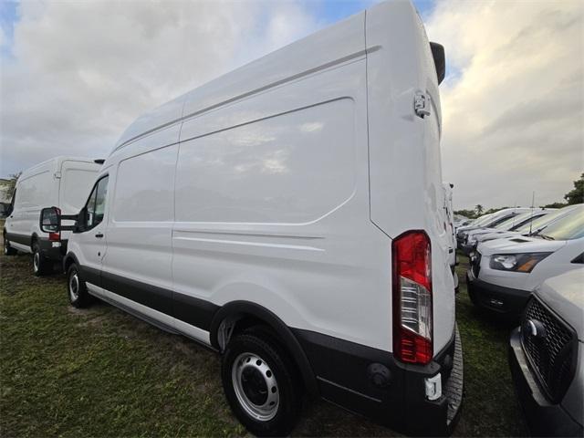 new 2024 Ford Transit-250 car