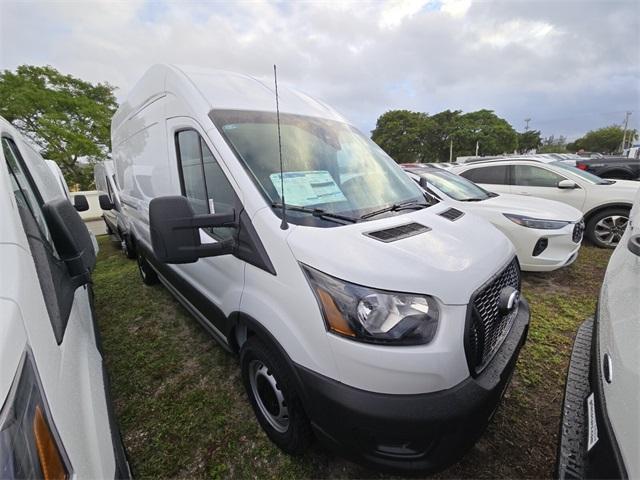 new 2024 Ford Transit-250 car