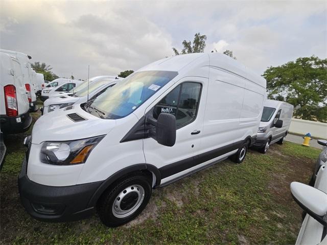 new 2024 Ford Transit-250 car