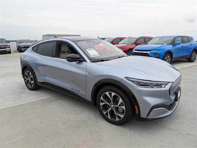 new 2022 Ford Mustang Mach-E car, priced at $39,999