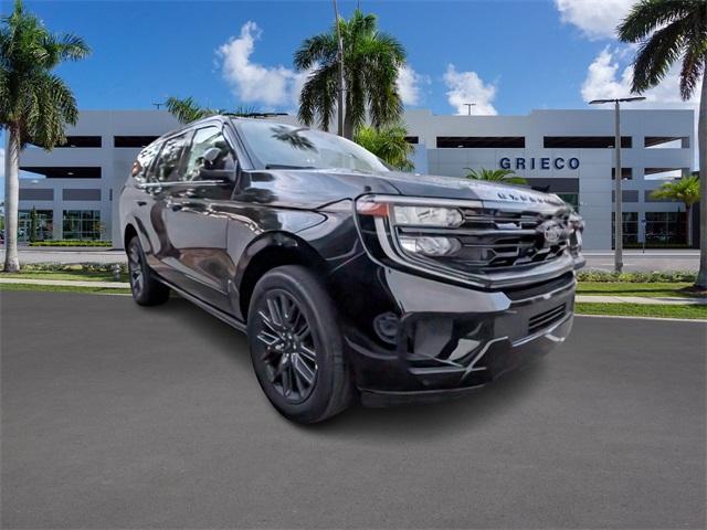 new 2025 Ford Expedition car, priced at $81,192