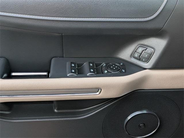 used 2023 Ford Expedition Max car, priced at $47,900